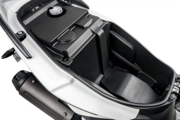 KYMCO  New Super 8 R - Afbeelding 9