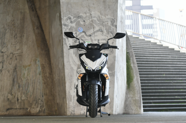 KYMCO  New Super 8 R - Afbeelding 12