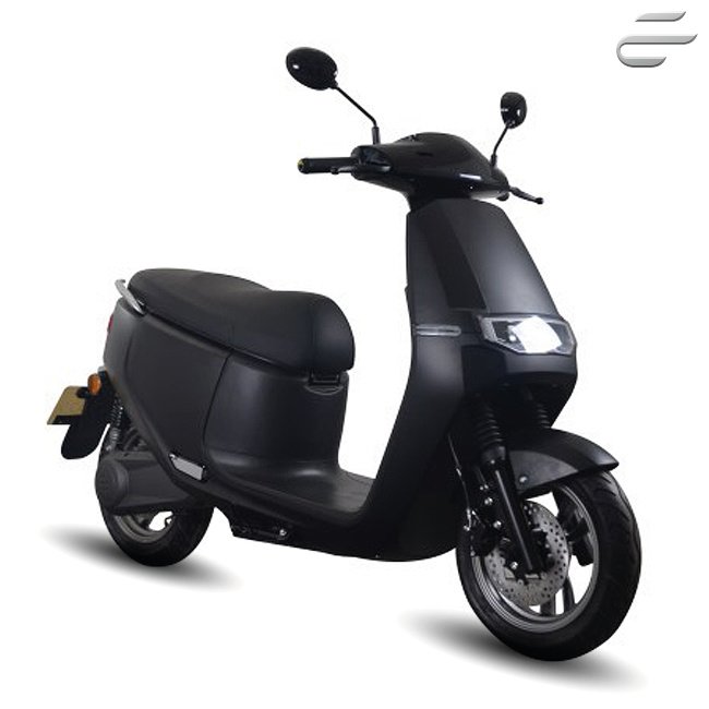 Ecooter E2 42ah motorscooter (90km per uur tot 110km Actieradius)